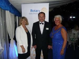 Harriett Baldwin MP, Darren Eden (Chairman of the Pershore Rotary Business Twilight Club) and me.